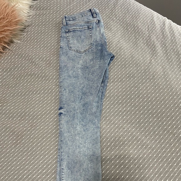 mostly mediums, all $10 except jeans $15 - Picture 7 of 8